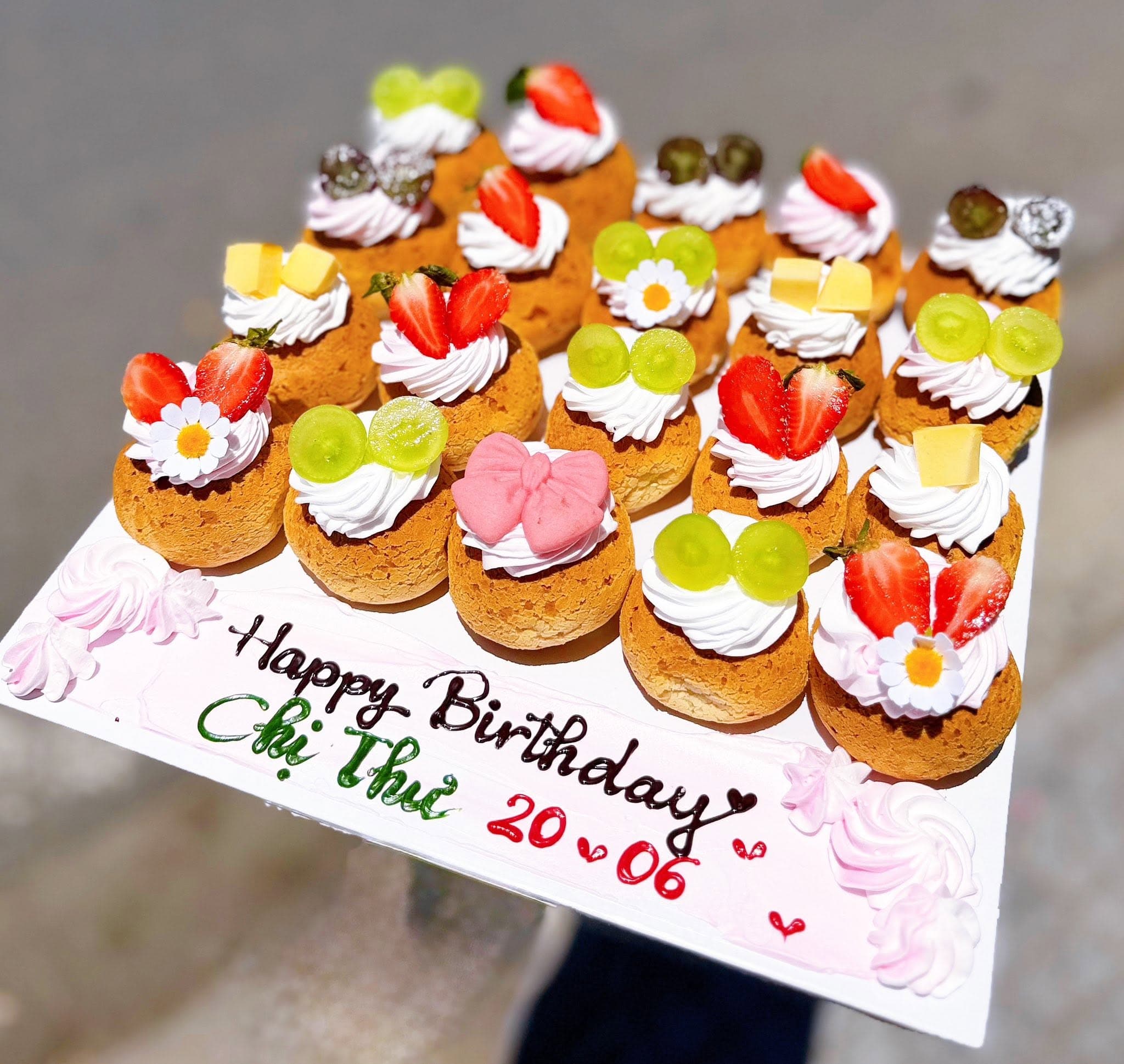 Bánh Sinh Nhật Su Kem set 20 vị Trái Cây